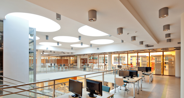 ŽEŠOVAS POLITEHNISKAIS INSTITŪTS